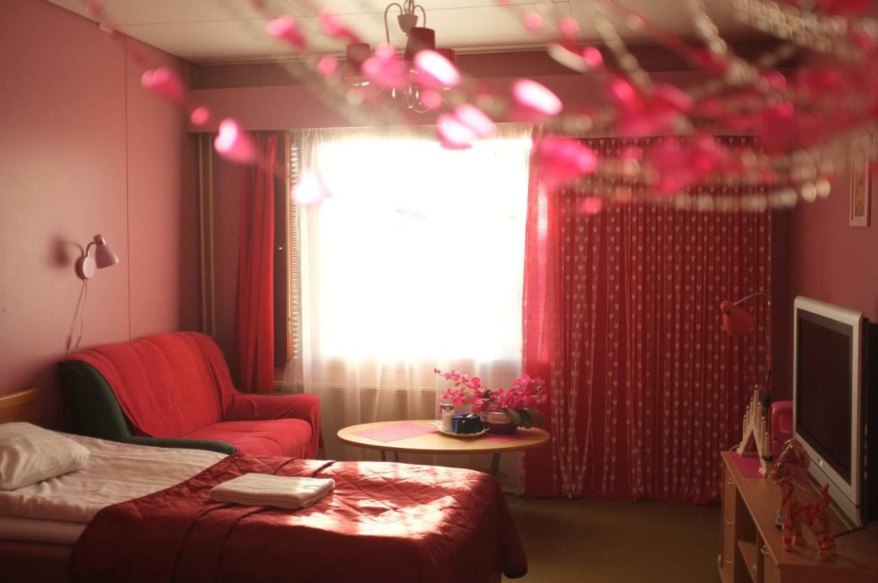 Hotel Villa Vanessa Siltakyla Luaran gambar